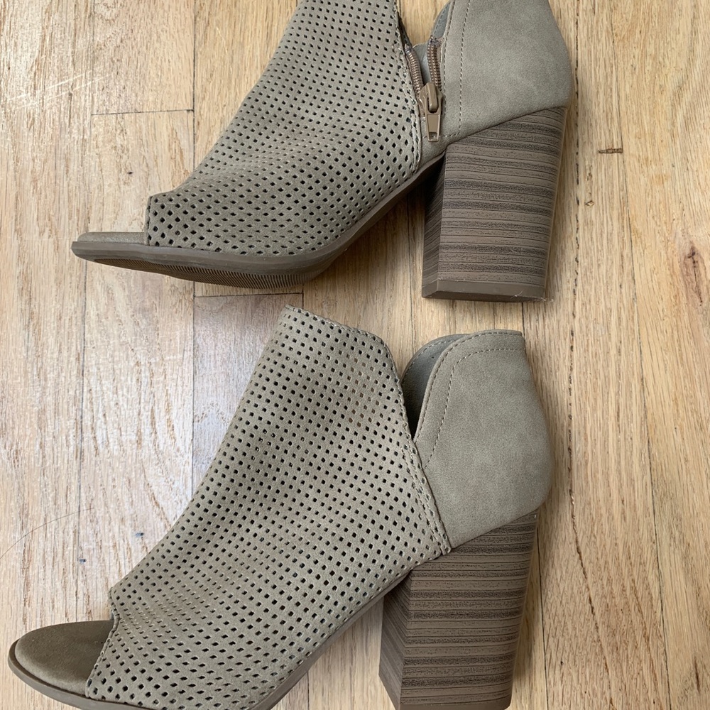 Ankle open toe booties
